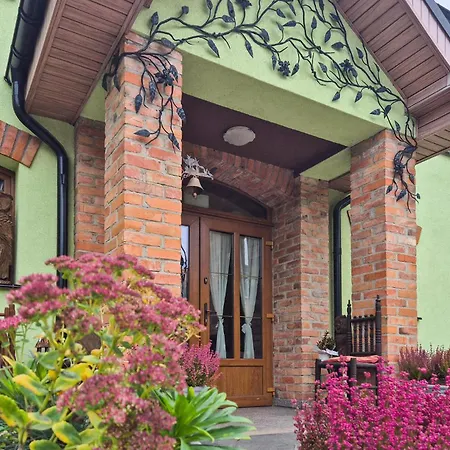 2 Bedroom Beautiful In * Obryta