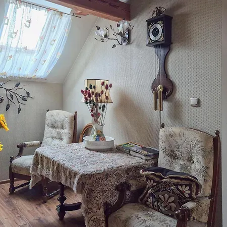 2 Bedroom Beautiful In Obryta